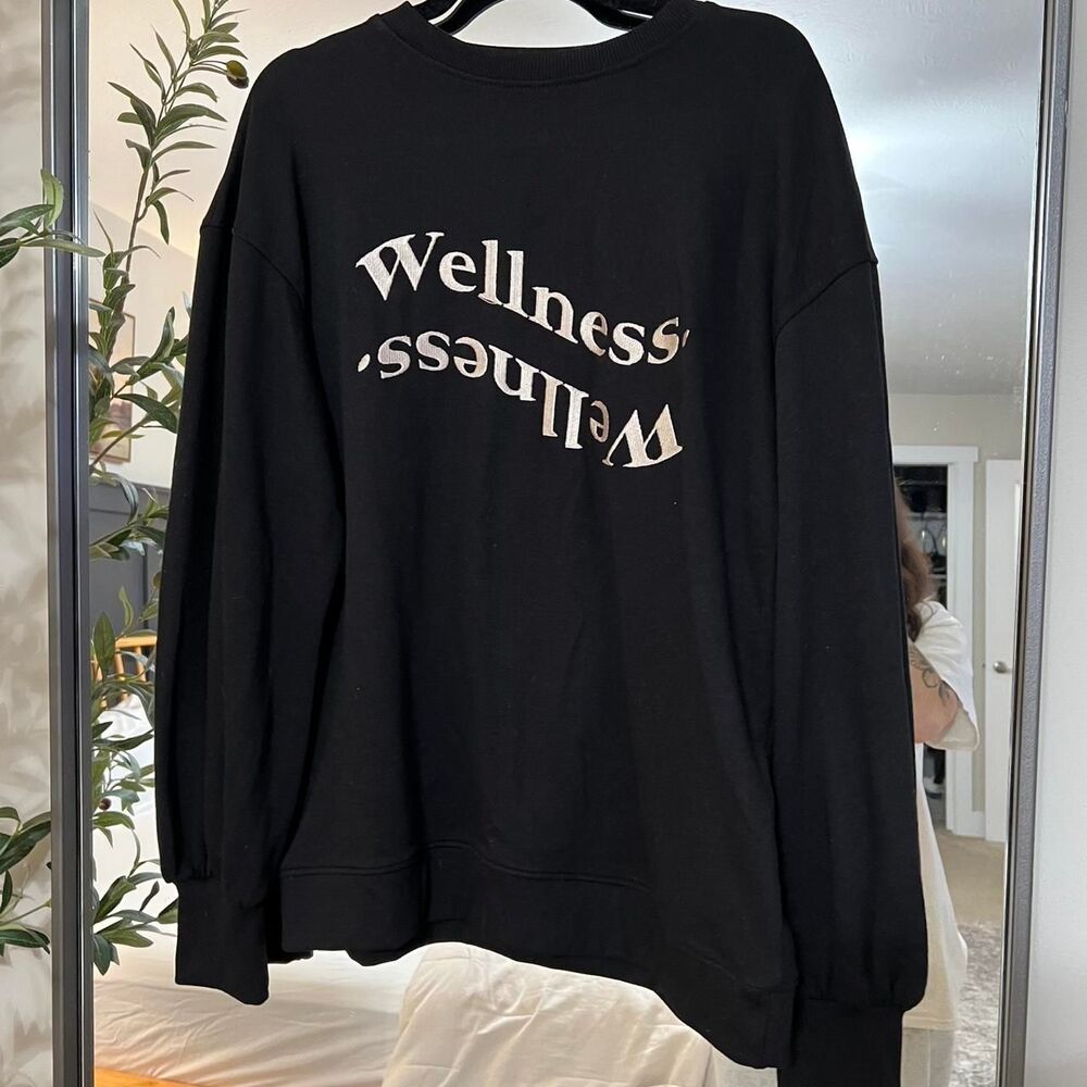 Missguided “Wellness” Oversized Sweatshirt – Size 4